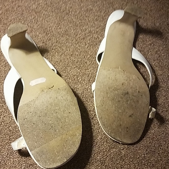 Sandals - Picture 3 of 3